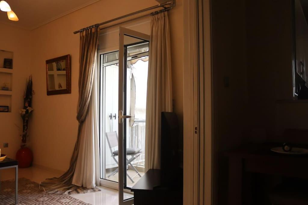 Άνετο Και Βολικό Διαμέρισμα アテネ エクステリア 写真